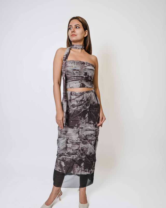 PATTERNED NET TUBE TOP WITH LONG SKIRT