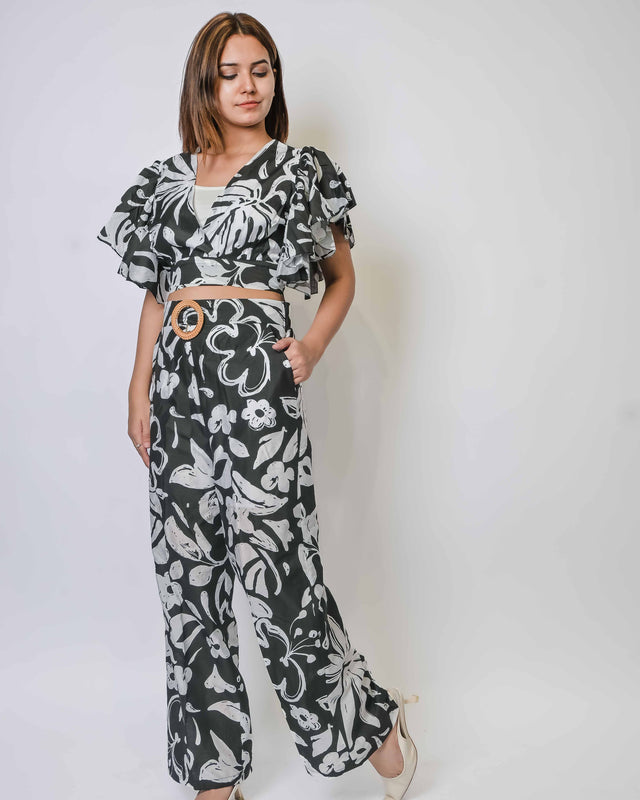 PRINTED COTTON BACK TIE KNOT TOP WITH STRAIGHT PANTS