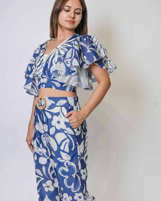 PRINTED COTTON BACK TIE KNOT TOP WITH STRAIGHT PANTS