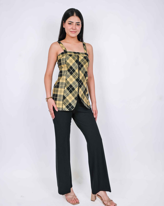 CHECKED FRONT ZIPPER TOP WITH BLACK TROUSERS