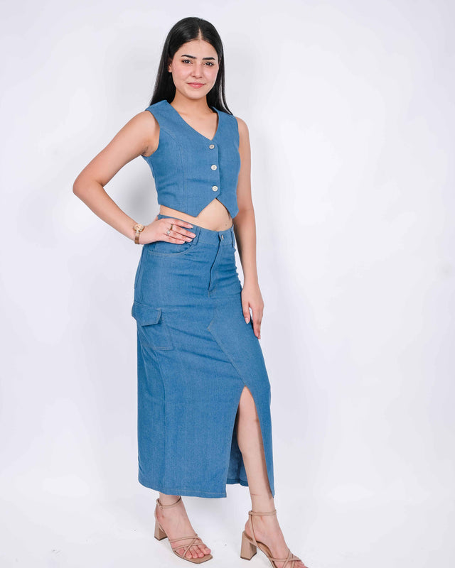 FRONT SLIT LONG DENIM SKIRT WITH WAIST COAT TOP