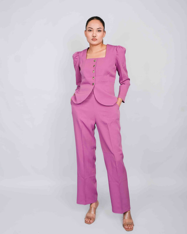 PUFFED SLEEVE BLAZER WITH FLARED TROUSERS