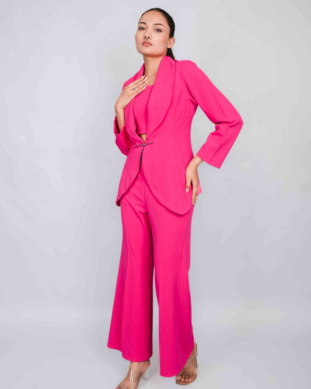 FORMAL 3-PIECE SET: TROUSER CROP TOP AND STYLISH BLAZER