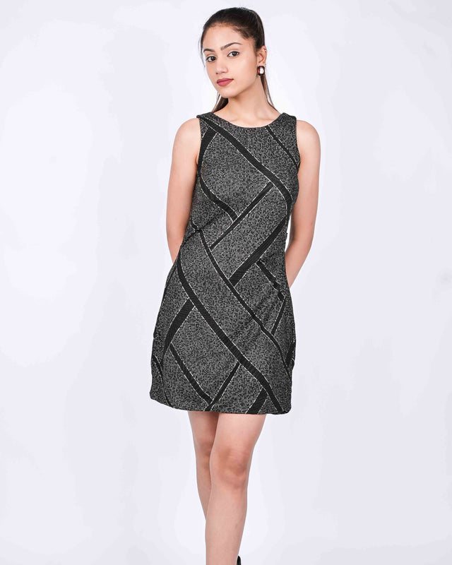 PARTY WEAR BACKLESS DRESS